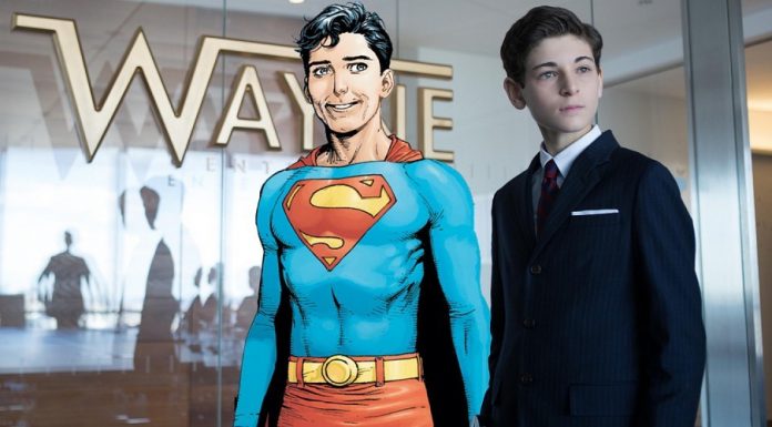David Mazouz, Gotham’da genç Clark Kent karakterini görmek istiyor